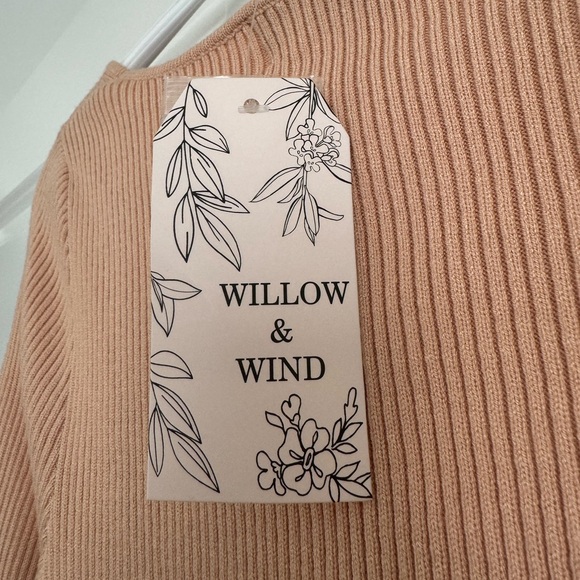 Peach sweater dress with button details - Picture 6 of 6